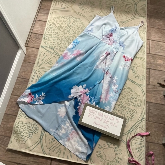 City Chic Dresses & Skirts - City Chic Floral Dress